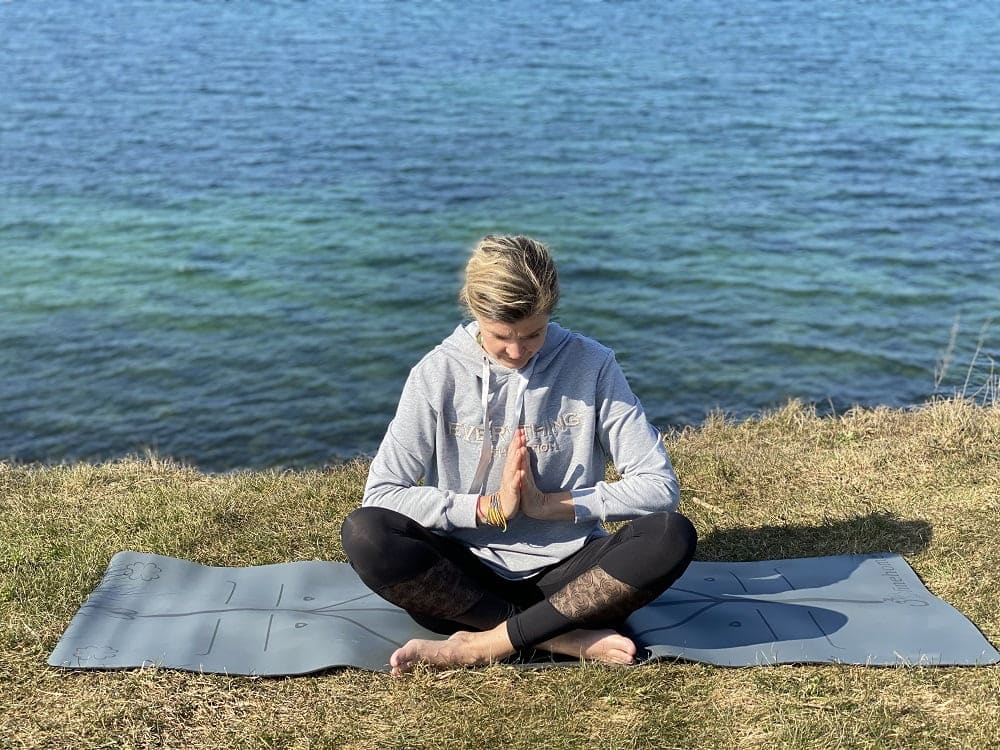 Yoga i naturen - yogaunderlag
