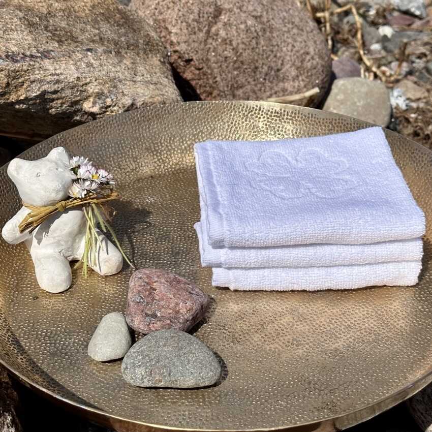 Hvide økologiske vaskeklude i smukt dansk design