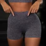 grå sømløse shorts