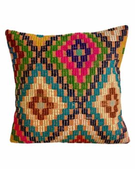 Stor smuk kelim pude 60x60 med inderpude med mange smukke farver