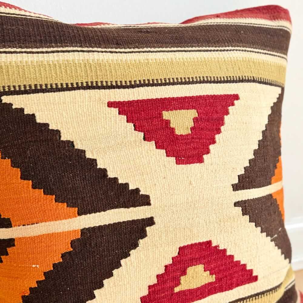 kelim pude 60x60 med montagepude i meget smukke farver