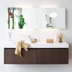 Gode håndklæder GOTS på badeværelset i smuk sandfarve