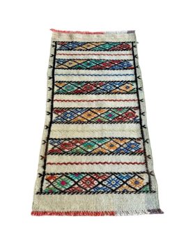 Lille ægte kelim tæppe i naturfarve med mønster