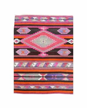 Lille kelim løber 76x114 cm fra danske finehome i mange smukke lyserøde, lyse for mørke farver