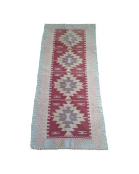 et af finehomes smukke kelimtæpper som måler hele 59x160 cm