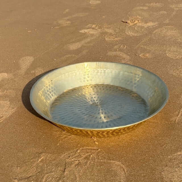 Hamret håndlavet messing fad 45 cm i diameteren