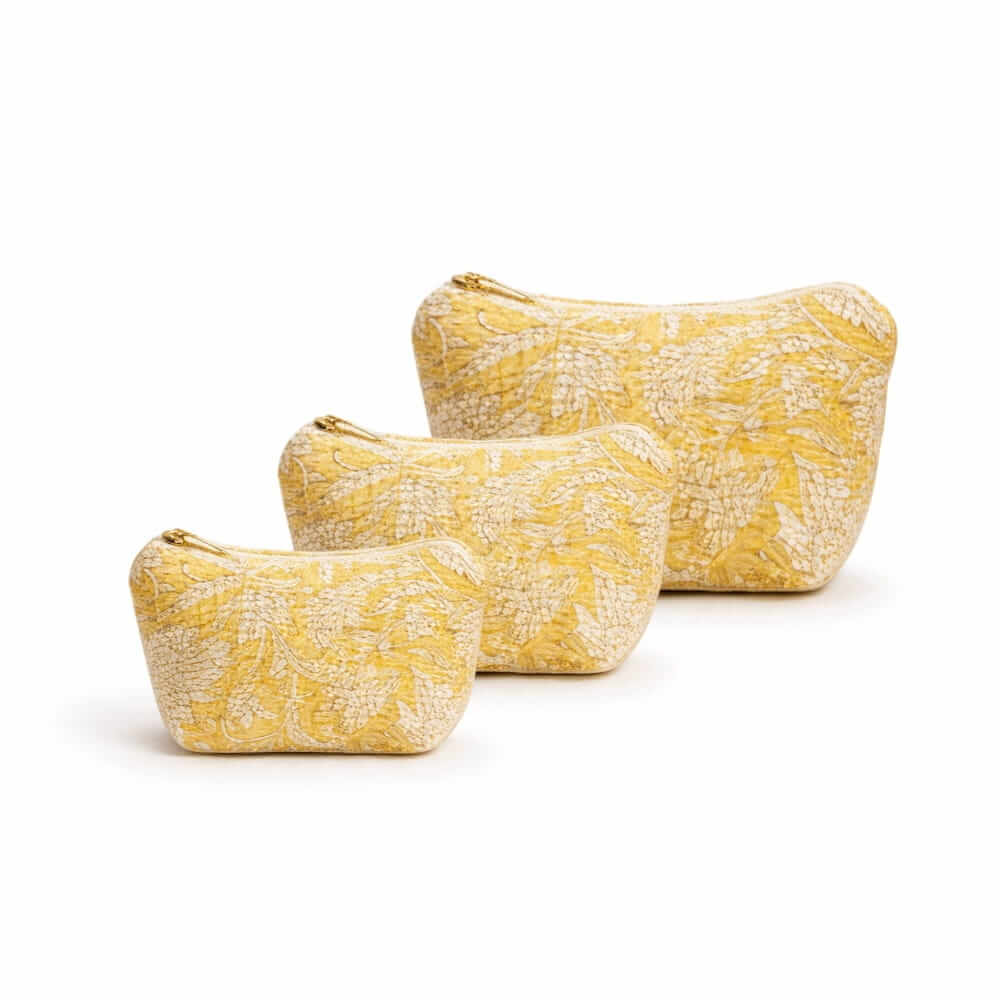 Quiltet toilettaske i bomuld, gul, beige og hvid